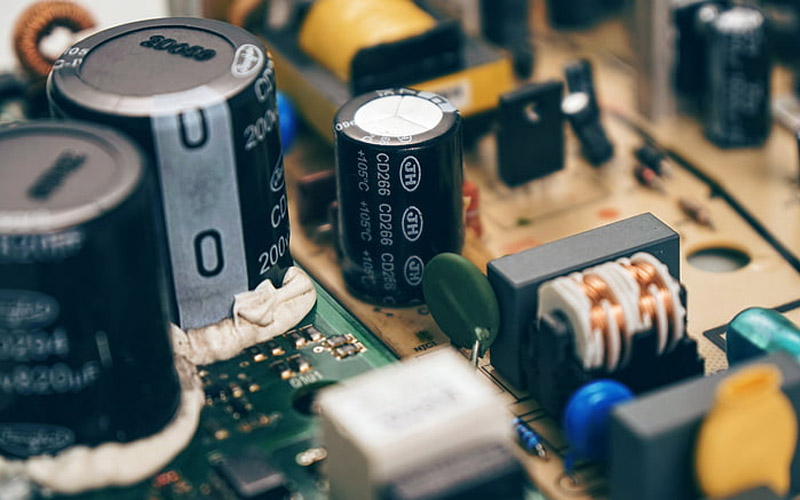 電容和電阻起到什么作用？